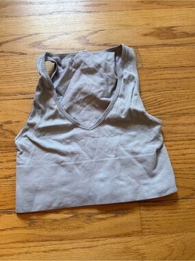 Ribbed V-Neck Tank Top — Gray